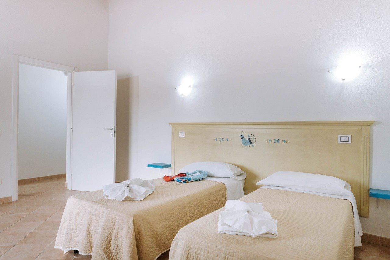 Baia Delle Mimose Aparthotel Badesi Kültér fotó