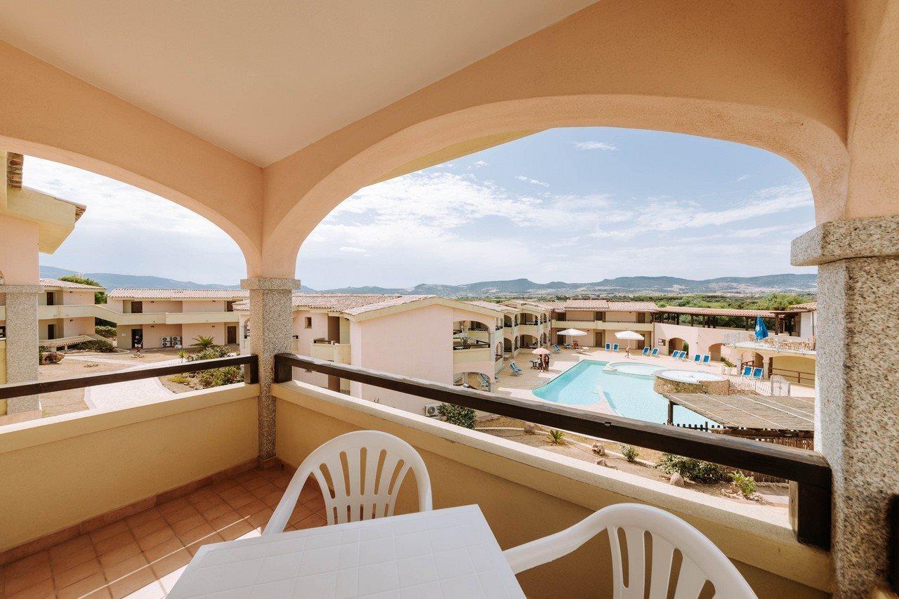 Baia Delle Mimose Aparthotel Badesi Kültér fotó