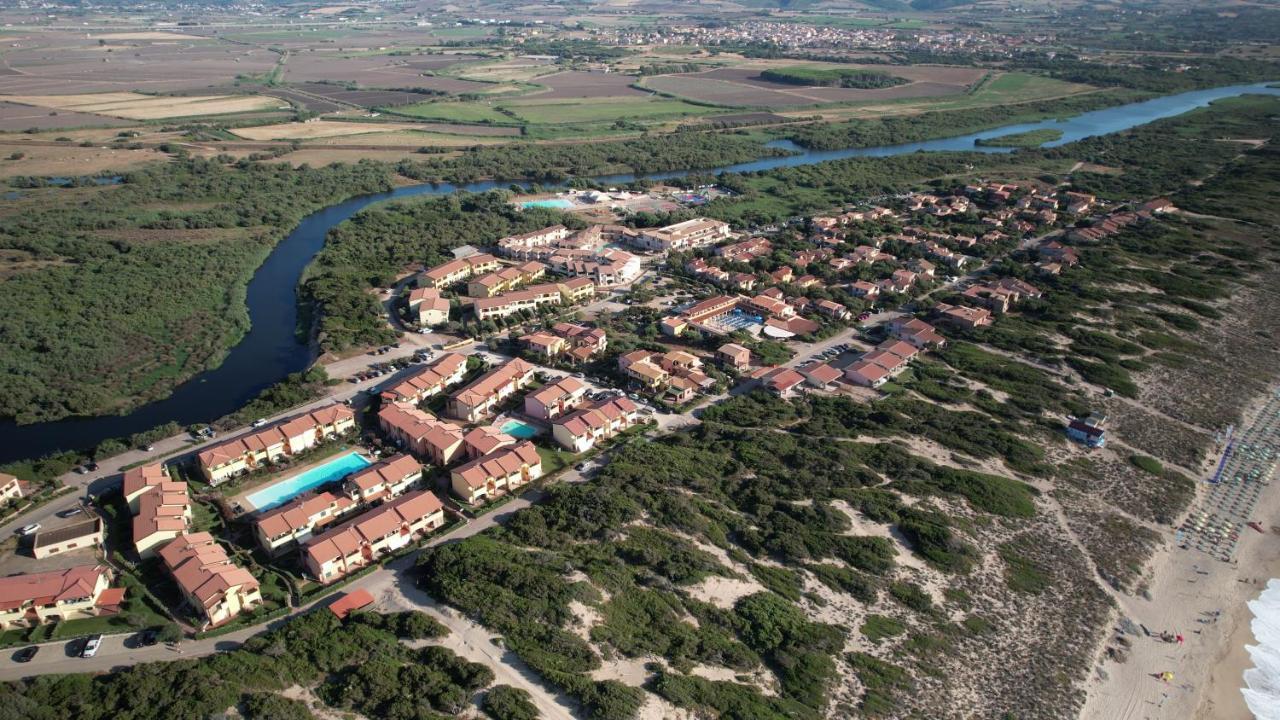 Baia Delle Mimose Aparthotel Badesi Kültér fotó
