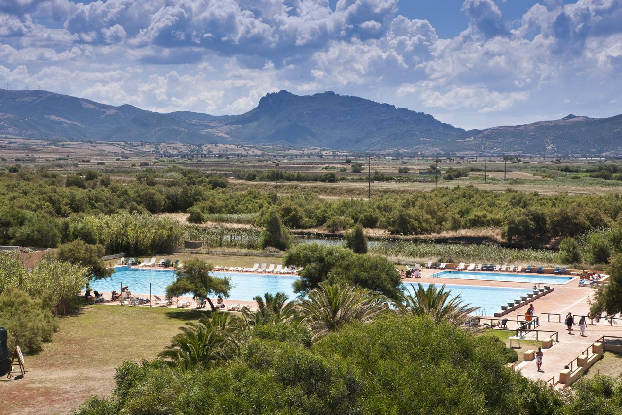 Baia Delle Mimose Aparthotel Badesi Kültér fotó